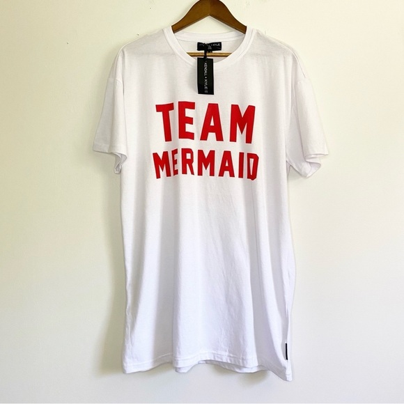 NWT Kendall + Kylie Team Mermaid White Tee Size XL - Picture 1 of 6